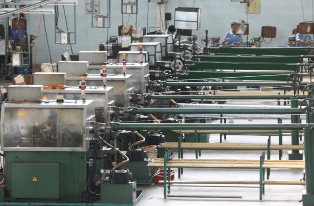 เครื่องกลึงออโต้